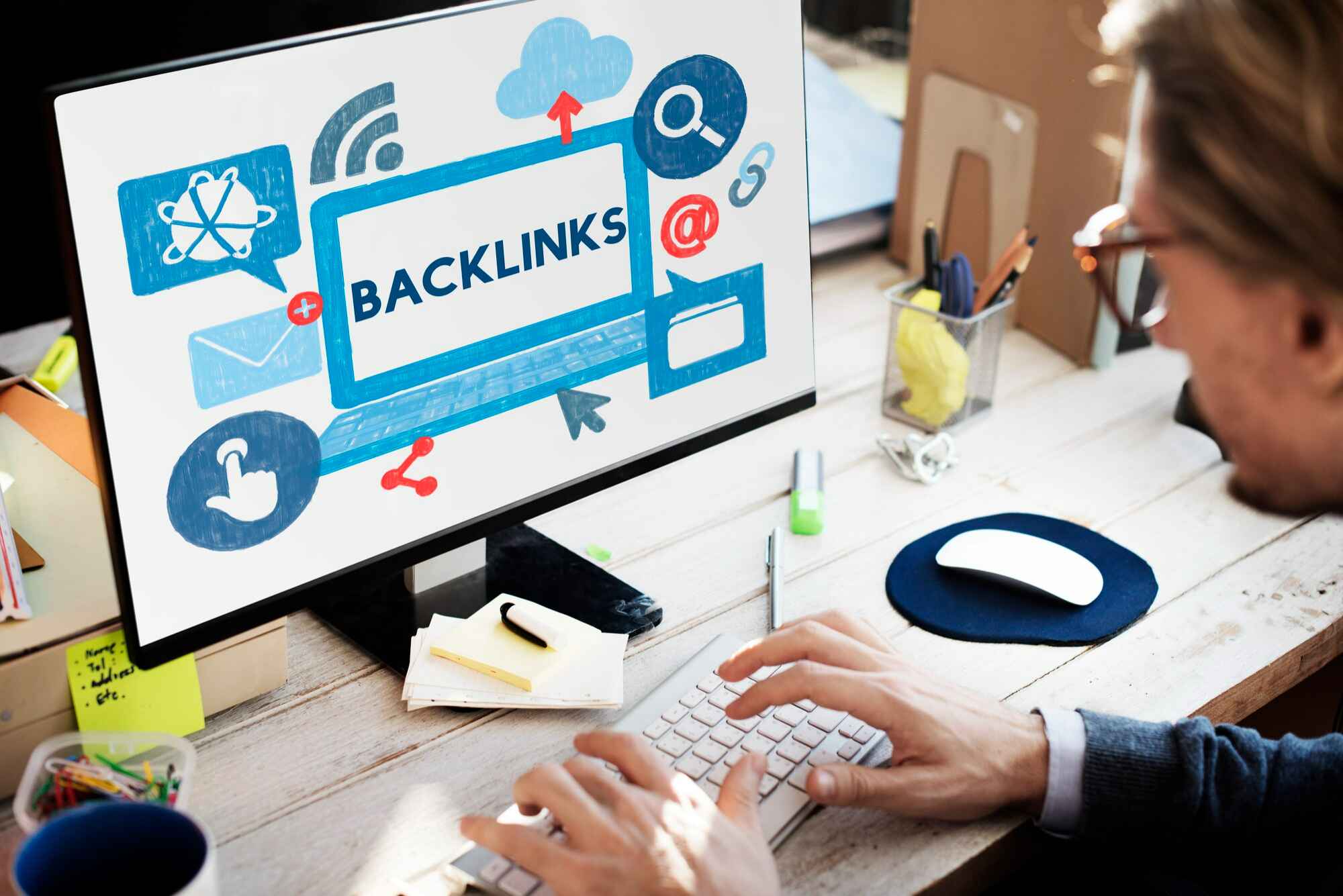 Building high-quality backlinks for Small Corporate Website SEO.